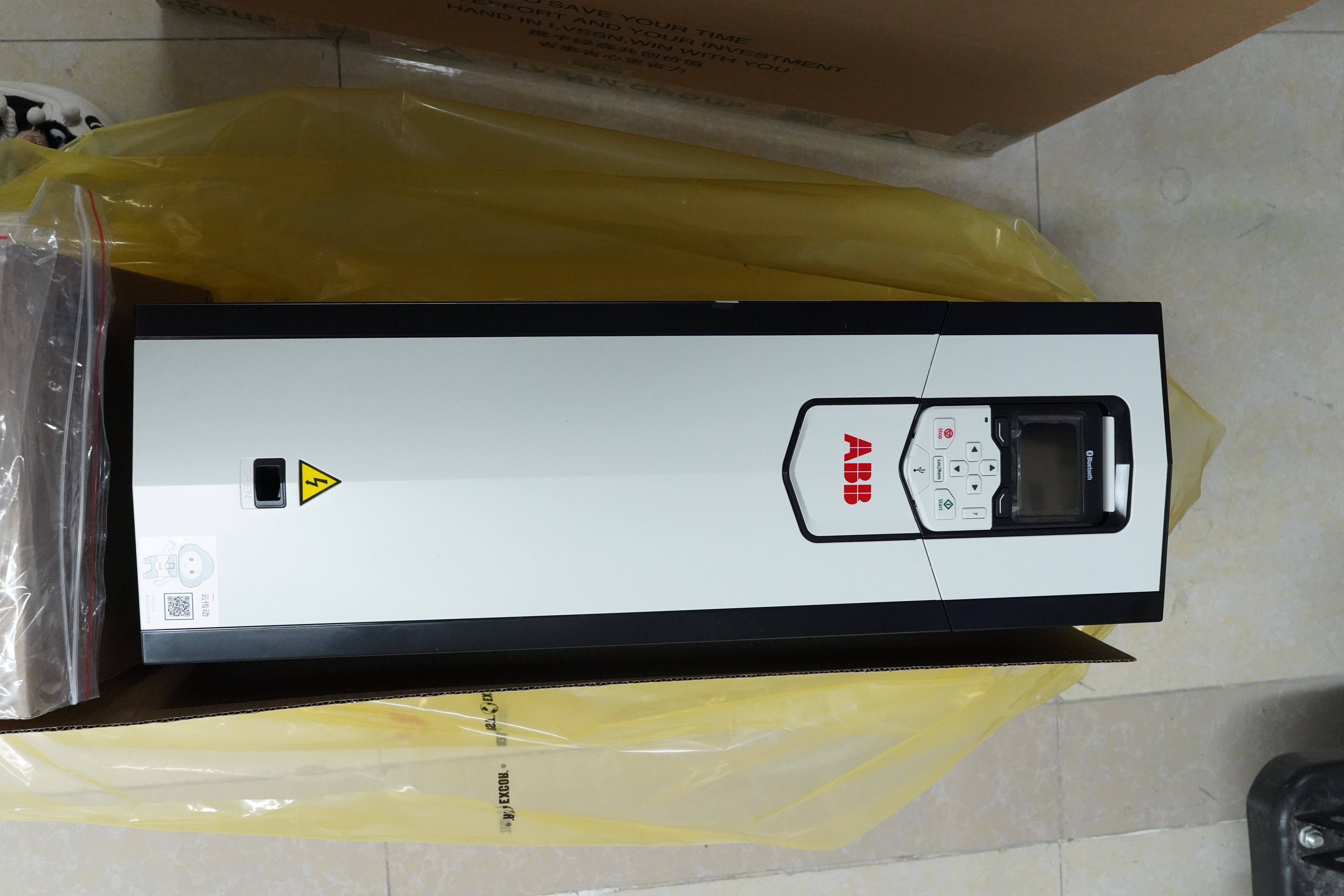 Orijinal model durduruldu, alternatif model ACS880-01-072A-3