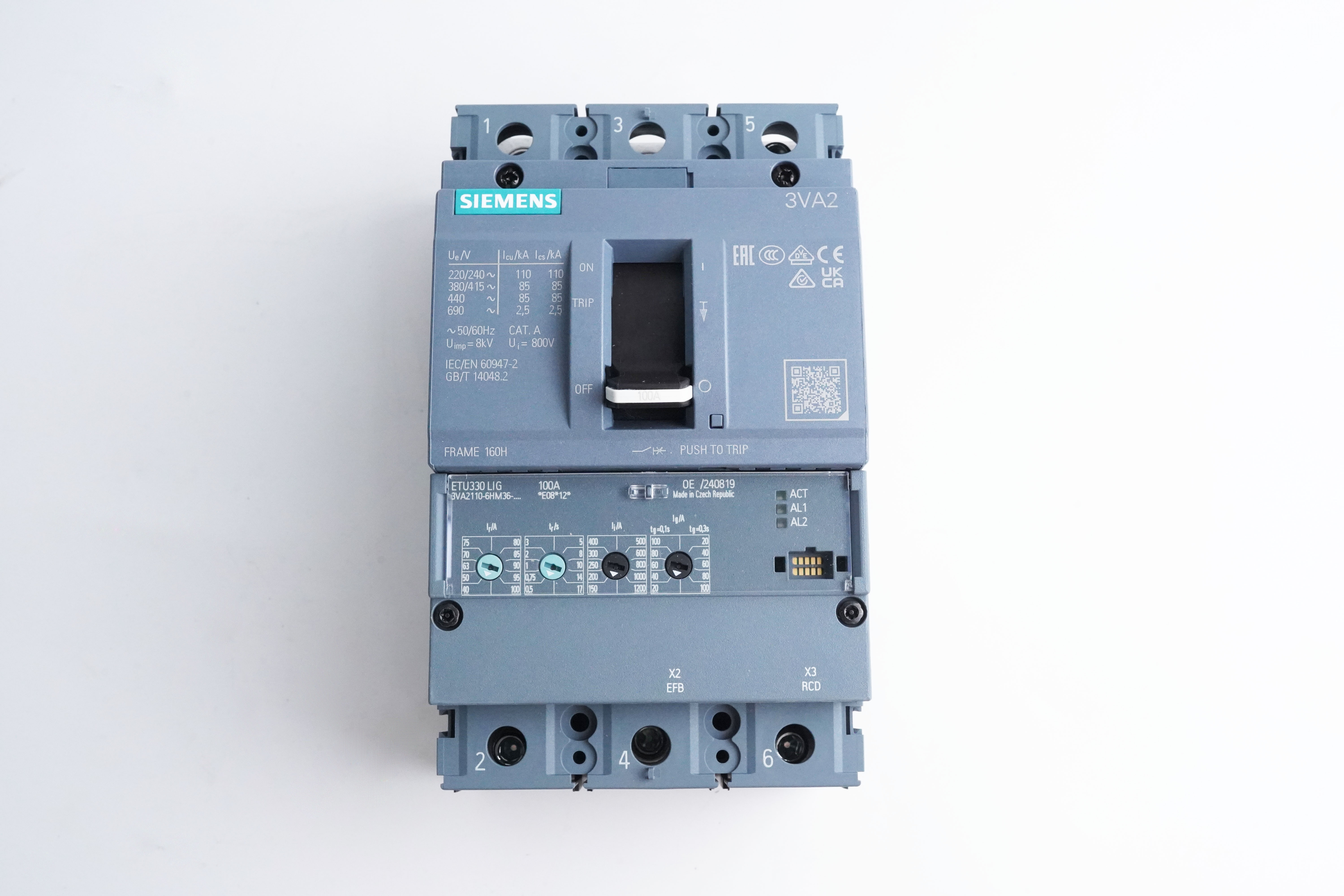3VA2110-6HM36-0AA0. 3-Kutup @ 415 VAC, aşırı yük koruması 40-100 Amp